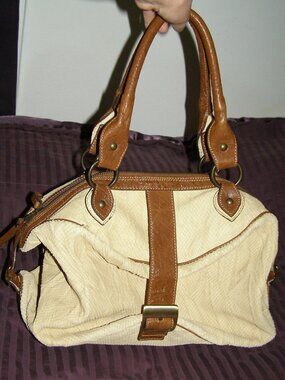 NEW Aleanto Collezioni Ecru Leather bag